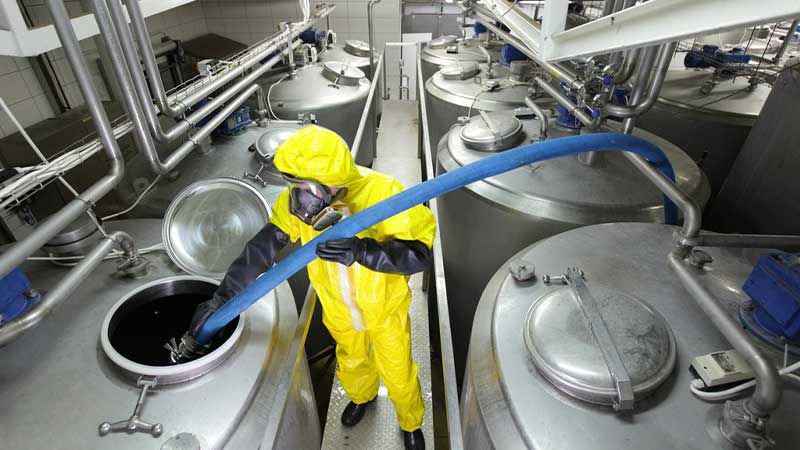 乳化切削液现场管理:提升模具生产效率的实用方法